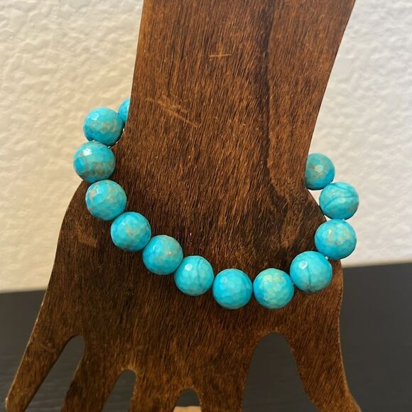 Turquoise Style Beaded Bracelet Trio Set - Picture 4 of 6